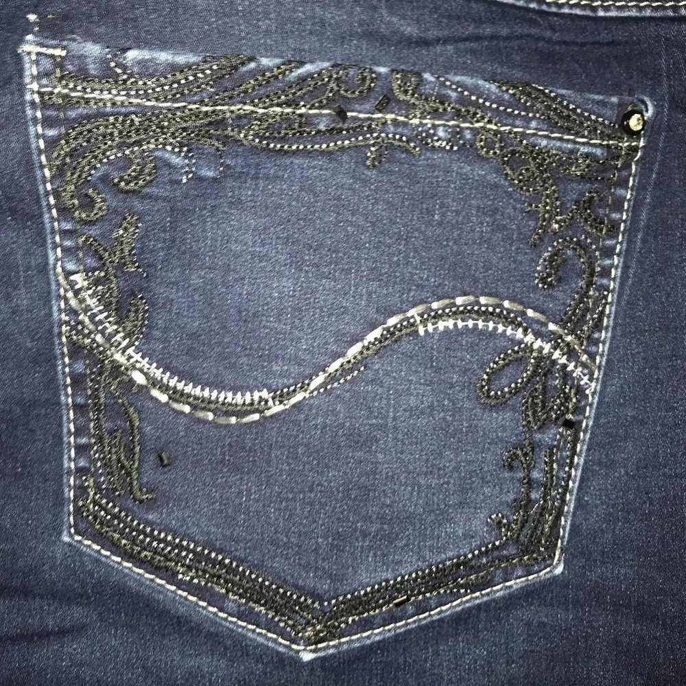 Series 31 Jeans - Short and Sexy - Women's - Plus size 20